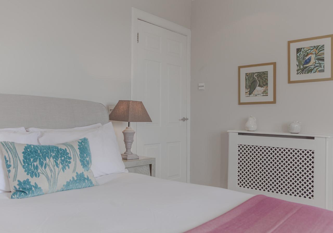 The Skyline - The Edinburgh Address Apartment Bagian luar foto