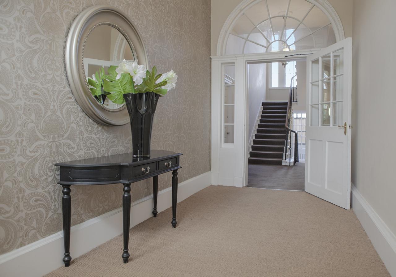 The Skyline - The Edinburgh Address Apartment Bagian luar foto